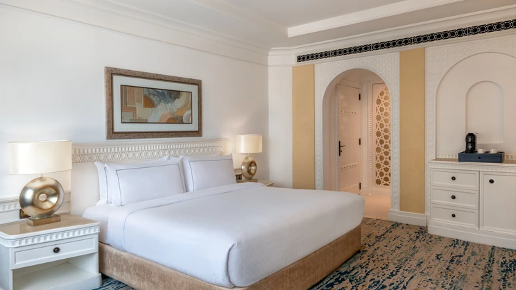 Al Habtoor Grand Resort, Autograph Collection